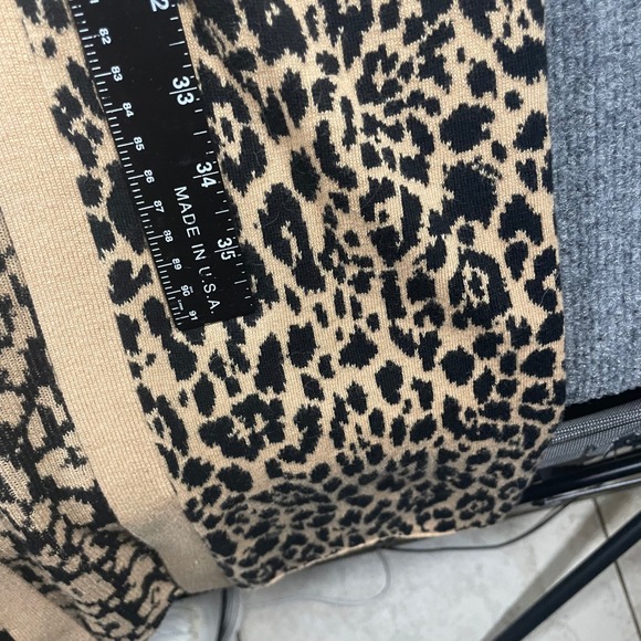 Express Womens Leopard Print Long Sleeve Open Front Cardigan Sweater XS - Picture 10 of 11